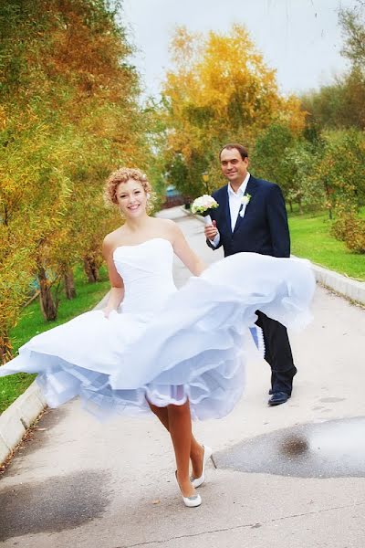 Wedding photographer Elena Gordievskaya (fotolady). Photo of 9 May 2013