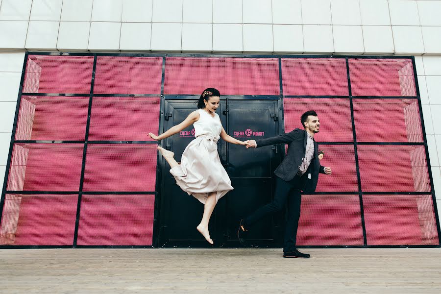 Fotógrafo de casamento Dmitriy Molchanov (molchanoff). Foto de 27 de junho 2017