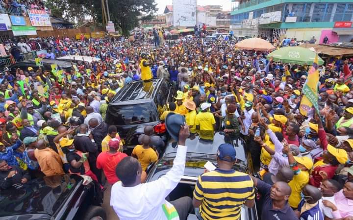 Deputy President William Ruto campaigning in Kiambu county on Friday, February 18, 2022.