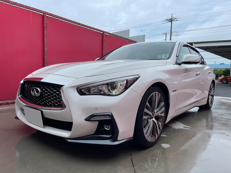 スカイラインのスカイラインv37・愛車・洗車に関するカスタム事例の投稿画像1枚目