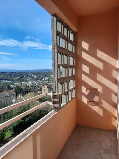 Vente appartement 4 pièces 96.07 m² à Thiers (63300), 120 000 €