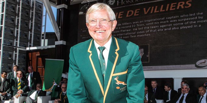 Dr Dawie de Villiers, a former Springbok captain, passed away at the age of 81 on Saturday night after a long battle with cancer.