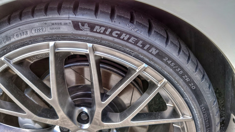 スカイラインのtaka-350GTさんが投稿したカスタム事例の投稿画像2枚目
