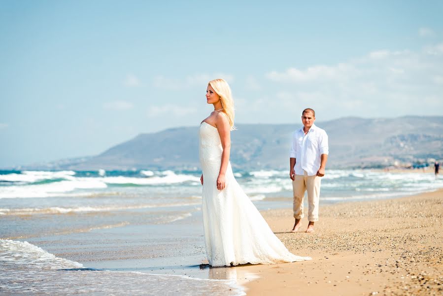 Wedding photographer Maksim Prikhodnyuk (photomaxcrete). Photo of 2 March 2015