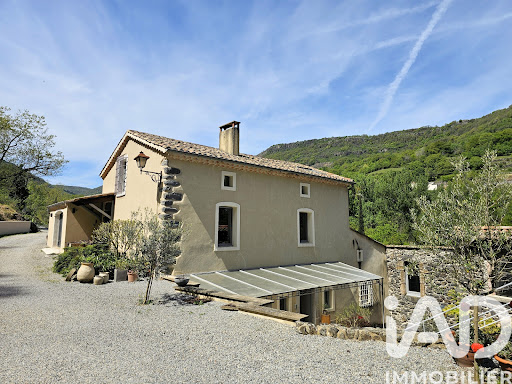 Property with pool 3