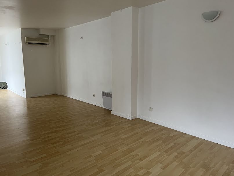 Vente appartement 4 pièces 110 m² à Bordeaux (33000), 325 000 €