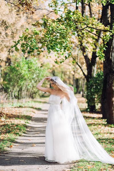 Fotograf ślubny Olga Davydova (olalawed). Zdjęcie z 8 października 2016