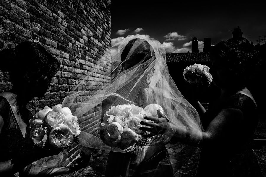 Wedding photographer Damiano Salvadori (damianosalvadori). Photo of 2 November 2020