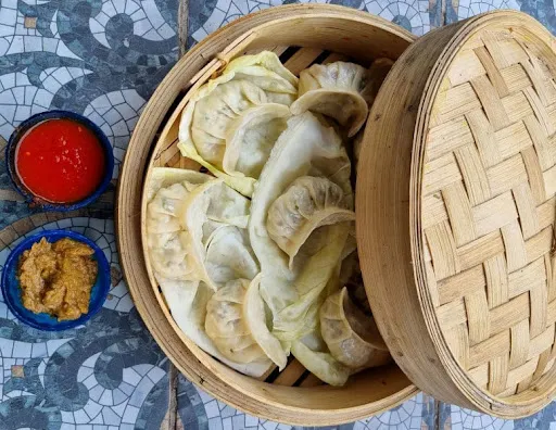 Paneer Momos [6 Pieces]