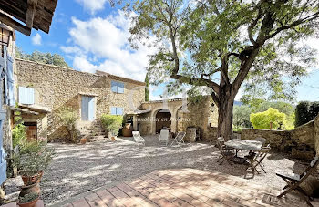 ferme à Vaison-la-Romaine (84)