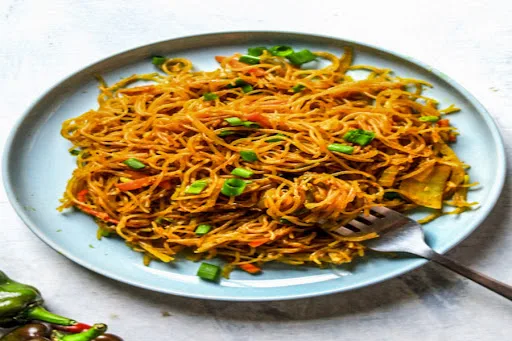 Veg Sriracha Spicy Noodles