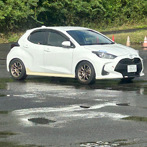 ヤリス MXPA10