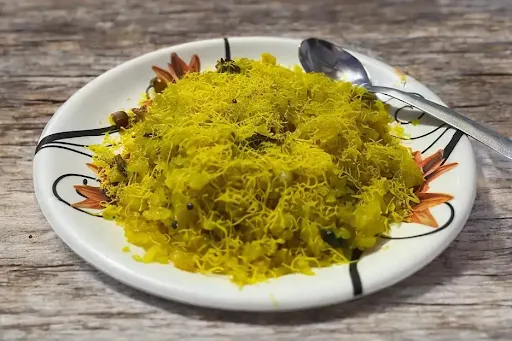 Poha With Sev