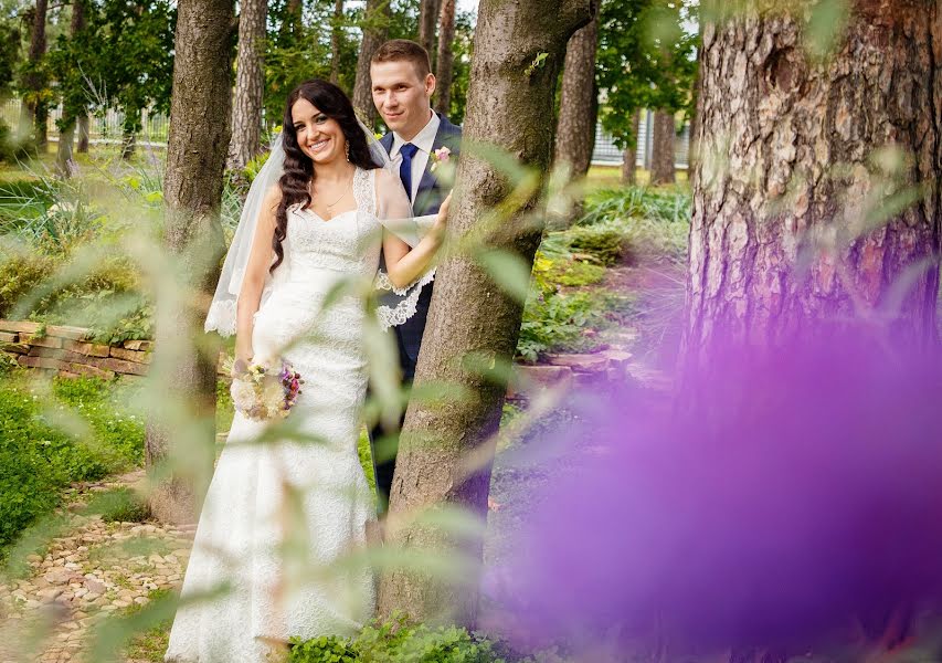 Bröllopsfotograf Elena Valebnaya (helenv). Foto av 16 april 2015