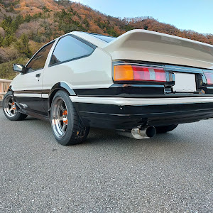 カローラレビン AE86