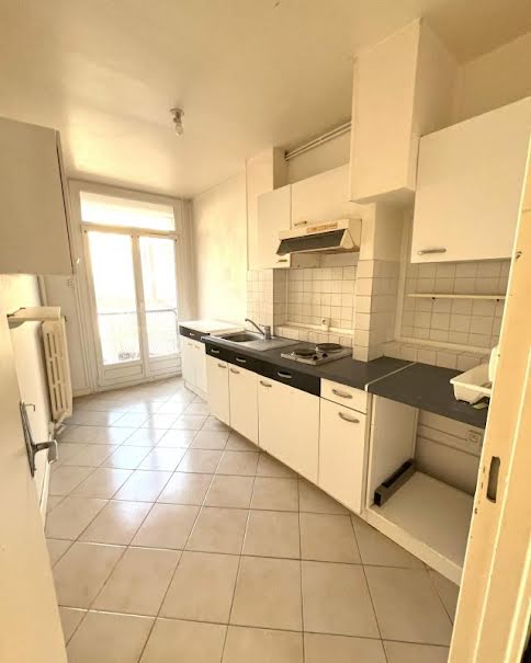 Vente appartement 2 pièces 45 m² à Beauvais (60000), 71 500 €