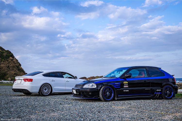 シビックの伊豆高原桜並木・爪木崎・桜と愛車・オフ会・アウディS5sportbackに関するカスタム事例の投稿画像10枚目
