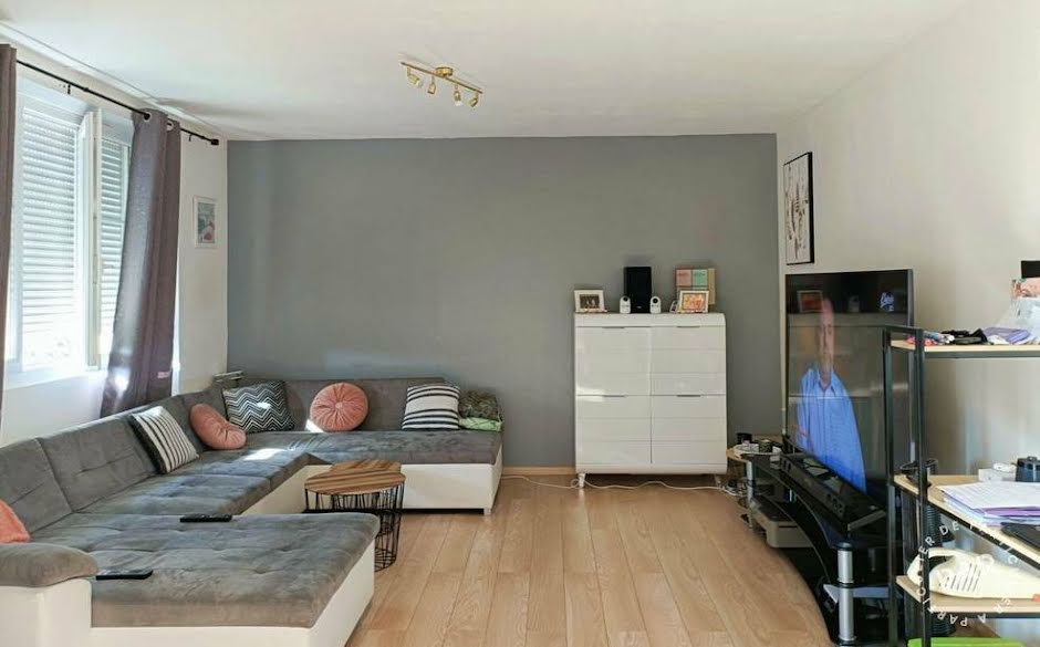 Vente appartement 4 pièces 98.9 m² à Roussillon (38150), 159 000 €