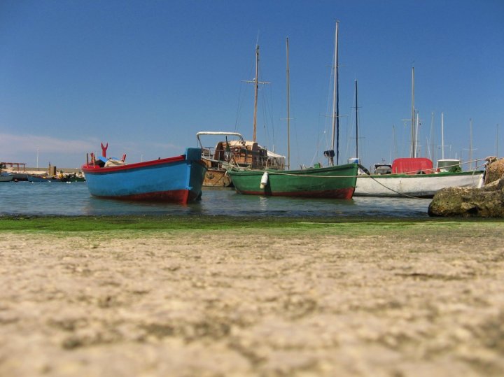 Porticciolo di una cittadina di mare di FrancescoTheDoc