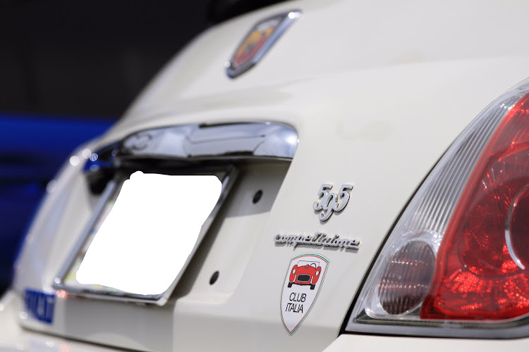 WRX STIのドライブ・コラボ・595コンペティツォーネ・井手ちゃんぽんに関するカスタム事例の投稿画像11枚目