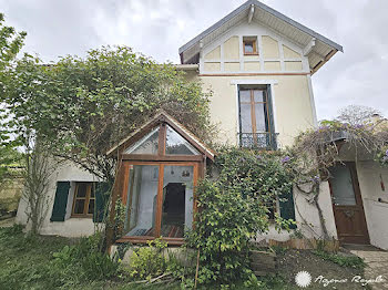 maison à Saint-Germain-en-Laye (78)