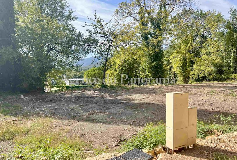  Vente Terrain à bâtir - 730m² à Saint-Vallier-de-Thiey (06460) 