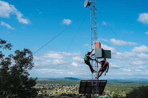 48percent partnered with The Internet Society (ISOC) in designing and deploying computer networks in rural Kenya.