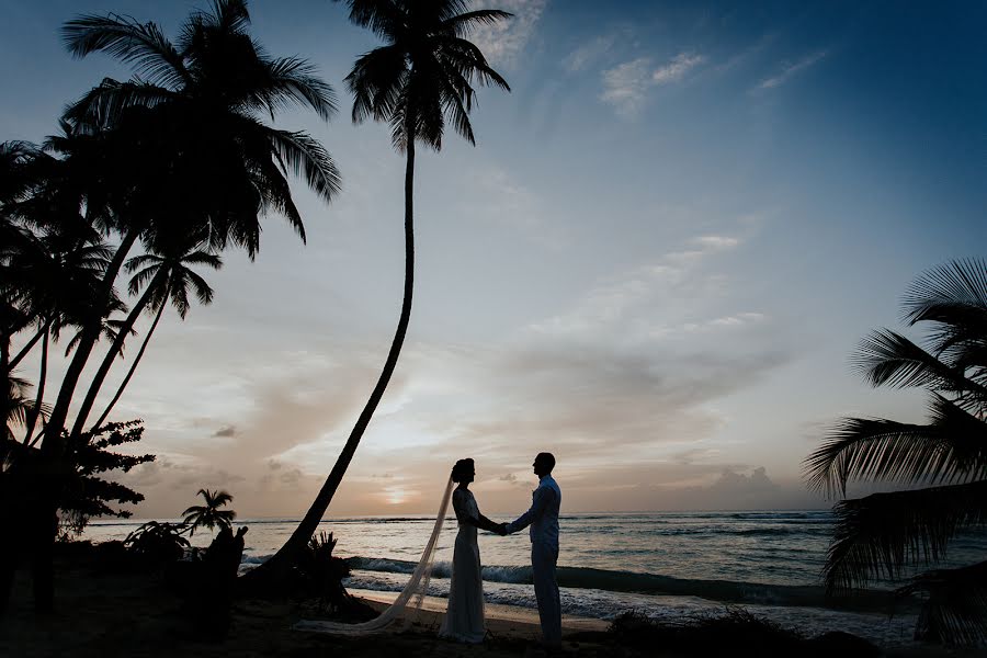 Esküvői fotós Yaisa Tangwell (yaisa). Készítés ideje: február 27.