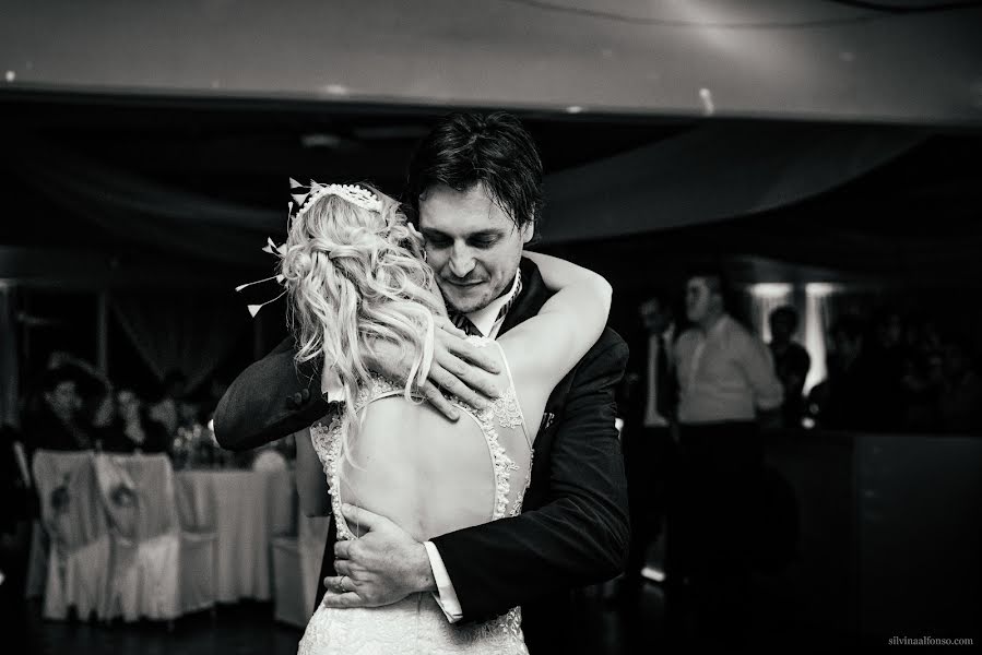 婚礼摄影师Silvina Alfonso（silvinaalfonso）。2017 9月16日的照片