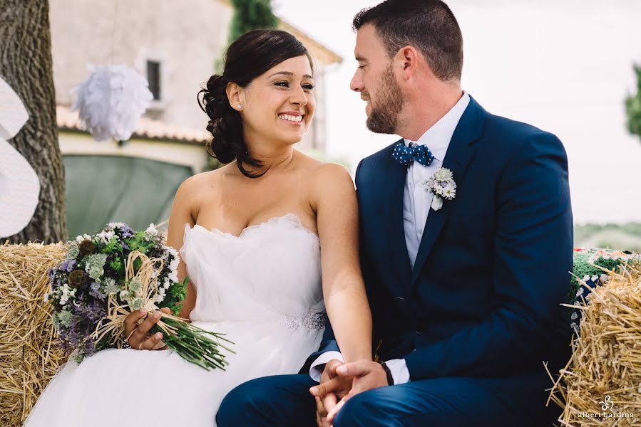 Fotografo di matrimoni Albert Bardina (albertbardina). Foto del 22 maggio 2019