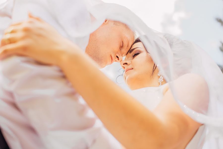 Fotógrafo de bodas Vlad Stenko (stenko). Foto del 4 de septiembre 2019