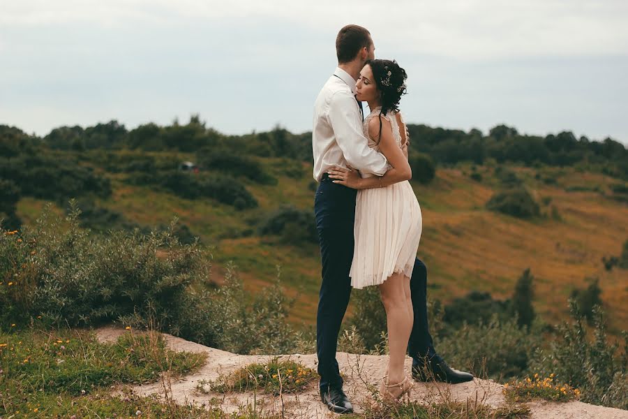 Fotógrafo de casamento Yuliya Shishenko (yanvarskya). Foto de 22 de janeiro 2017