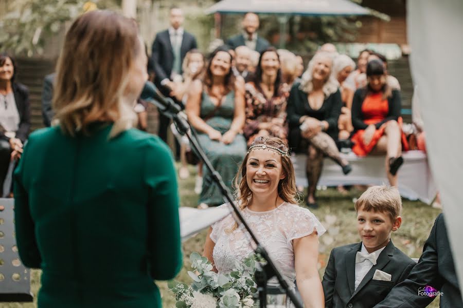 Fotografo di matrimoni Carolin Symann (cali). Foto del 3 ottobre 2018