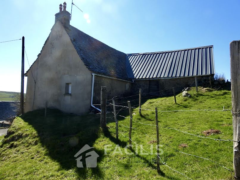 Vente ferme 3 pièces 50 m² à Laguiole (12210), 94 000 €