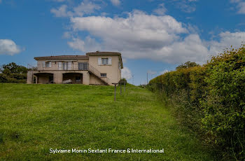 maison à Cherveix-Cubas (24)