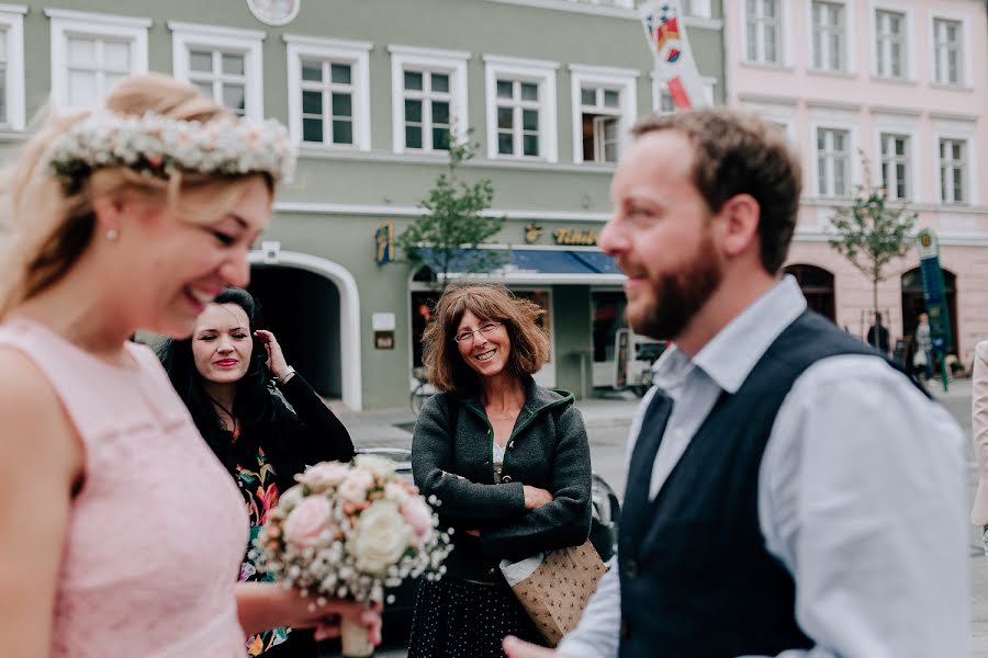 Fotografo di matrimoni Tati Borges-Schindler (tatianeborgess). Foto del 13 marzo 2019