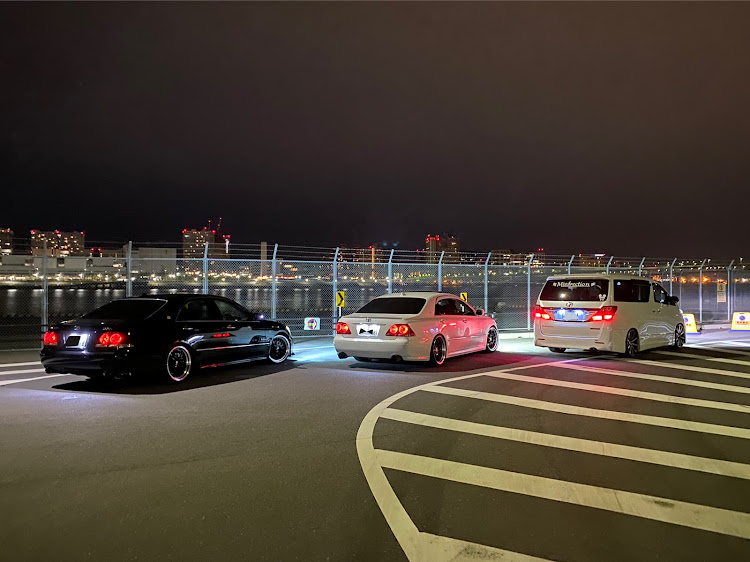クラウンアスリートの仲良くしてください(*^^*)・#GRS184・車好きと繋がりたい・緊急事態宣言発令に関するカスタム事例の投稿画像1枚目