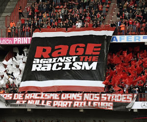 📷 Club en supporters Standard tegen racisme, maar ook met scherpe prik naar Bayat en maatschappij: "Geen pact met het ongedierte" en "Soms beter racist dan ..."