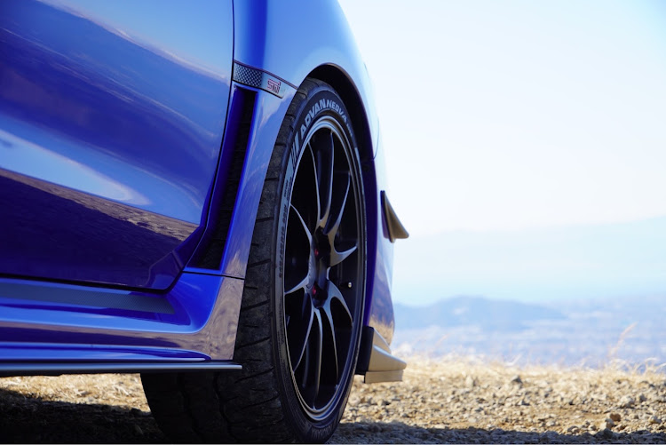 WRX S4のカメ活ドライブ・伊豆箱根ドライブ・伊豆スカイライン・駿河湾とコラボ・富士山とコラボに関するカスタム事例の投稿画像8枚目