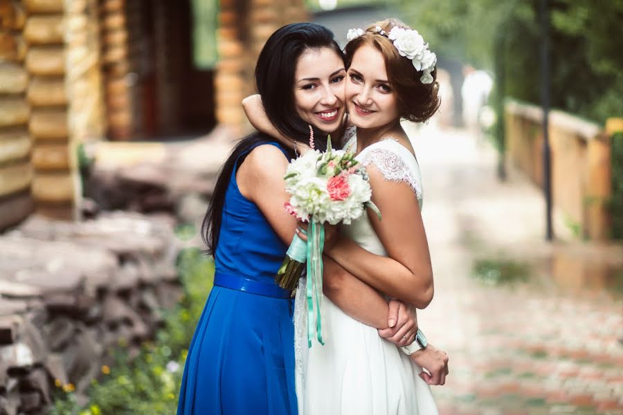 Fotógrafo de casamento Margarita Cherentaeva (margostep). Foto de 5 de outubro 2018