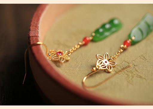 Title 4, Sun Green Chalcedony Gourd Earrings for women, ...
