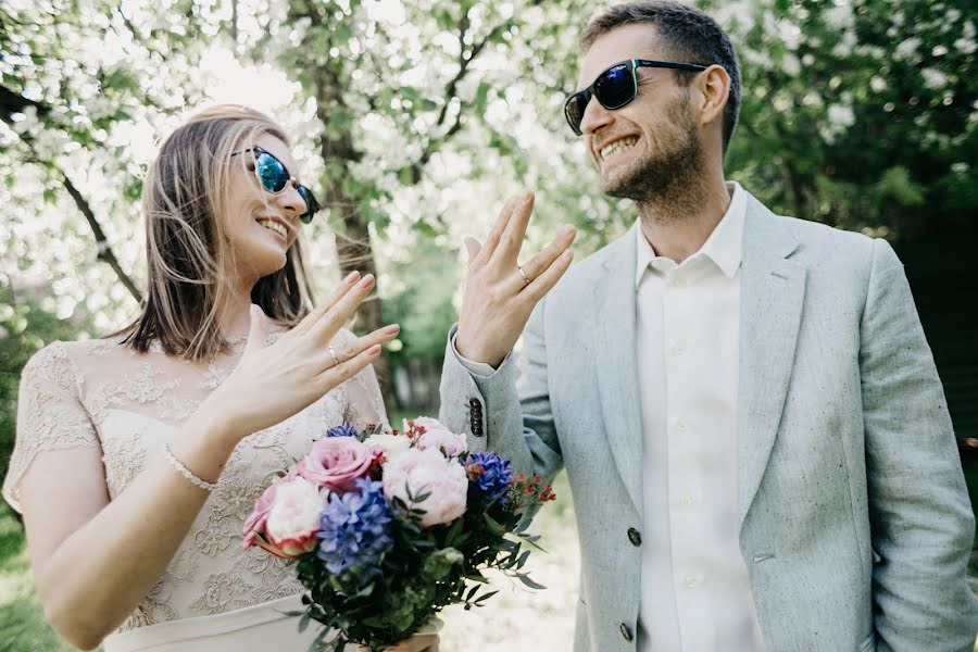 婚礼摄影师Nina Zverkova（ninazverkova）。2018 6月5日的照片