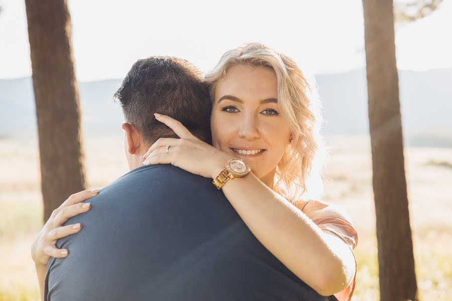 Fotografo di matrimoni Warren Wade (t5gysov). Foto del 5 maggio 2021