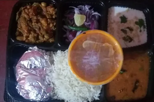 Super Thale(4 Rote Rice3Sabje With Salad Raita Achar