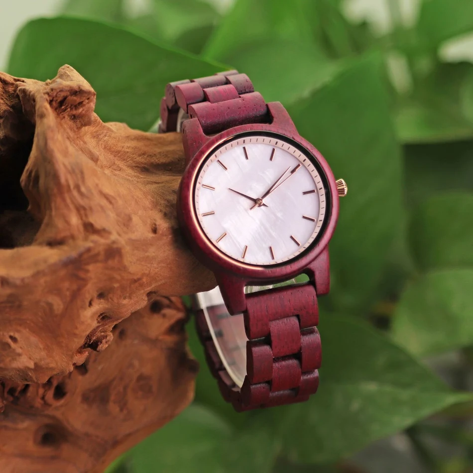Ladies New Wooden Watch, Shell Face Casual Wooden Quartz Watch, Violet Wood. Embrace natural elegance with this stunning