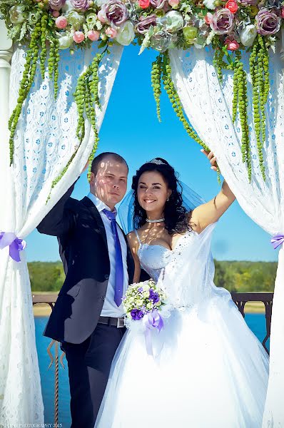 婚禮攝影師Natalya Lebedeva（inpoint）。2015 9月17日的照片
