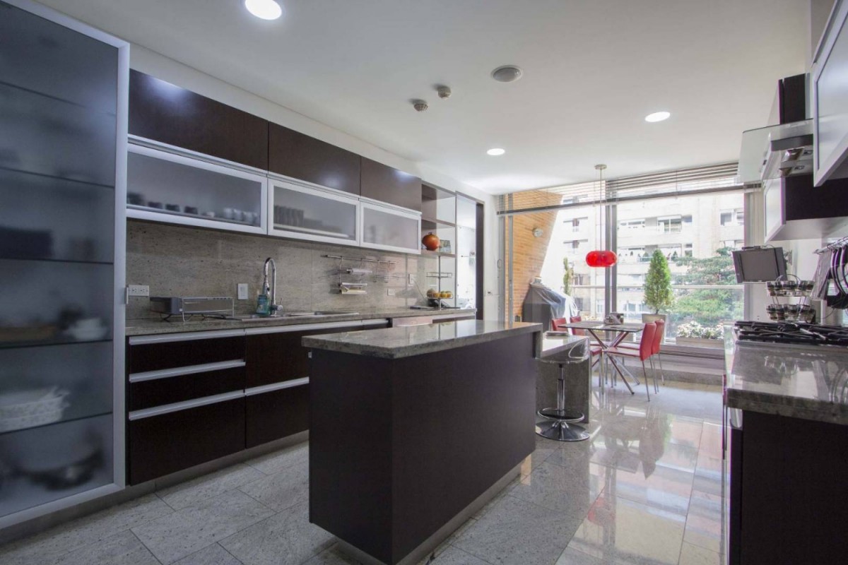Apartamento En Venta - Los Rosales, Bogota