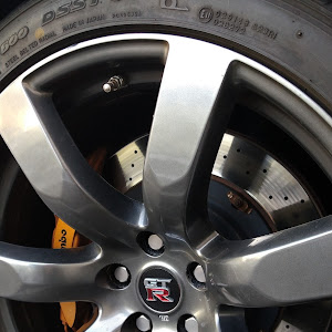 NISSAN GT-R R35