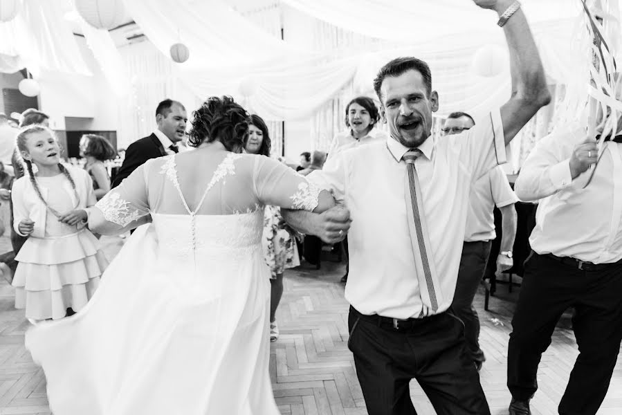 婚礼摄影师Maciej Brzana（fotokreation）。2018 7月9日的照片