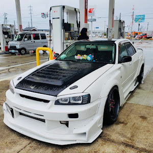 スカイライン R34